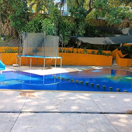 Twin Towers Tres Mares Apartment Acapulco Exterior photo